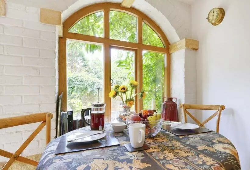 Pittards Farm Cottage