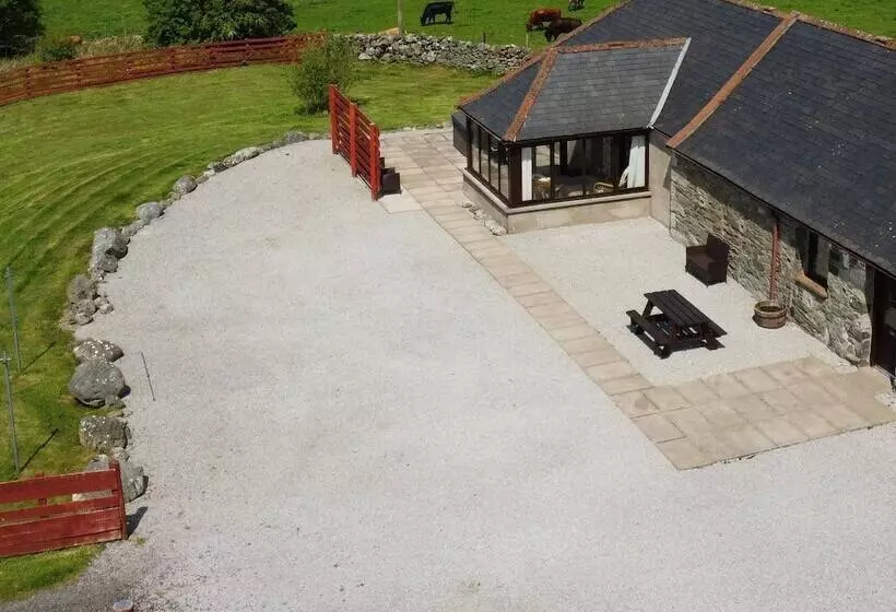 The Middle Byre
