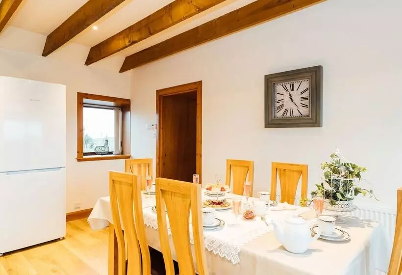 The Middle Byre