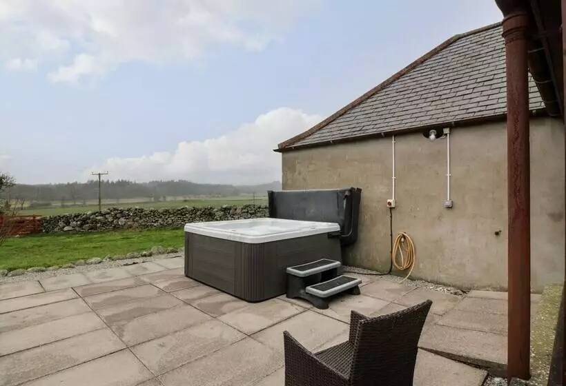 The Middle Byre