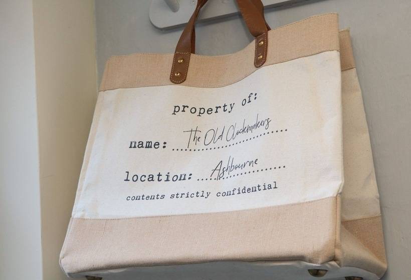 The Old Clock Makers