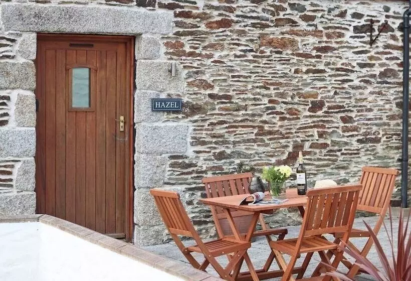 Hazel Barn
