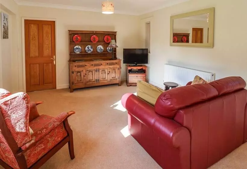 Hill Top Cottage