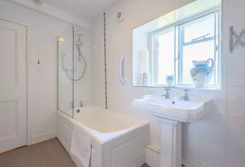 Mill Brow Apartment