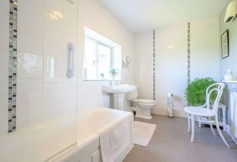 Mill Brow Apartment