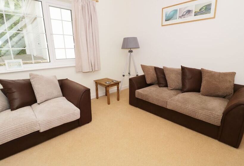 The Cottage At Wylan Hall