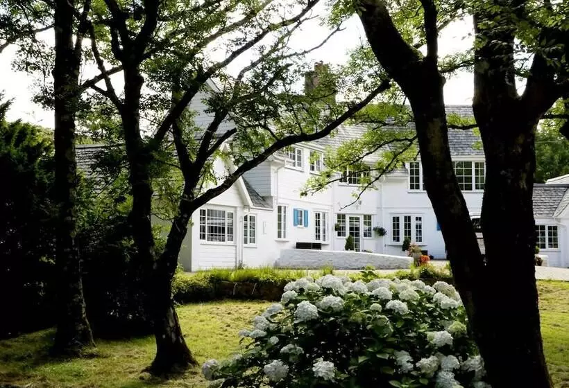 The Cottage At Wylan Hall