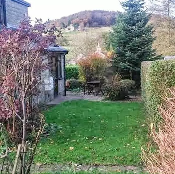 Woods View Cottage