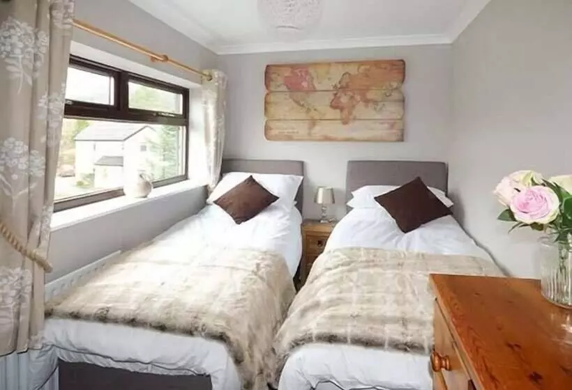 Woods View Cottage
