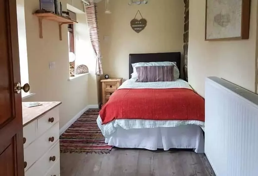 Woods View Cottage