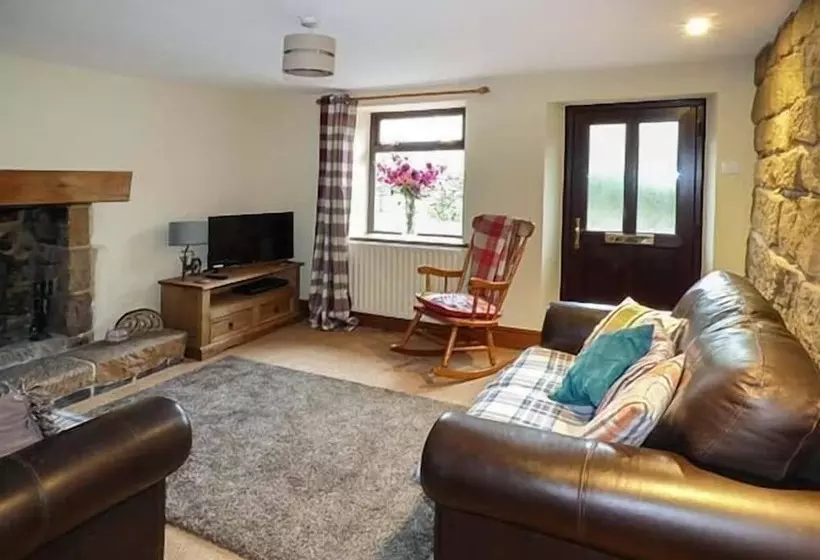 Woods View Cottage