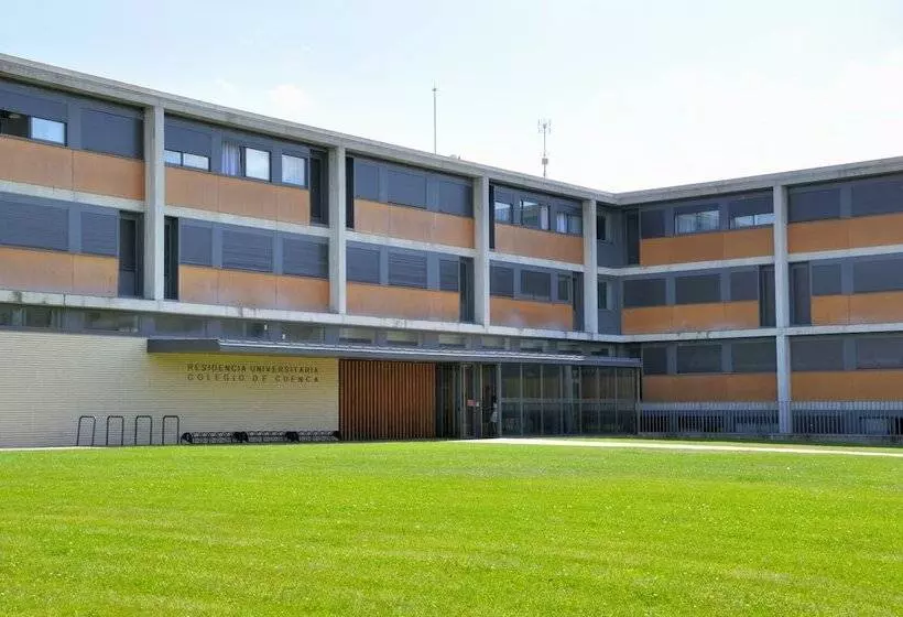 هاستل R.u Colegio De Cuenca   Centro Adscrito A La Reaj