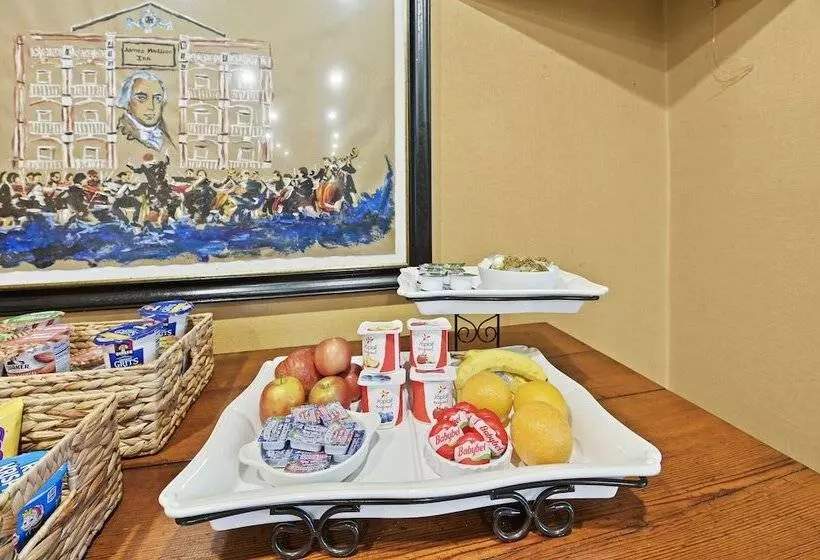 Aamiaismajoitus (B&B) The James Madison Inn