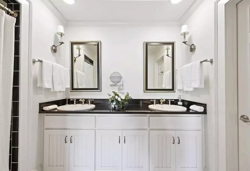 Aamiaismajoitus (B&B) The James Madison Inn