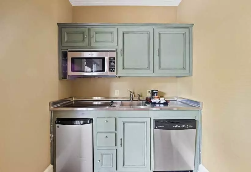 Aamiaismajoitus (B&B) The James Madison Inn