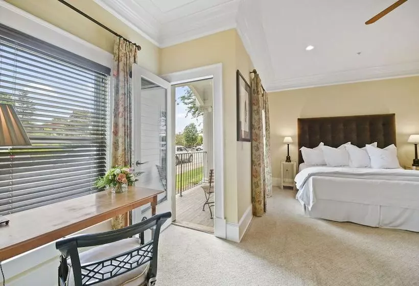 Aamiaismajoitus (B&B) The James Madison Inn