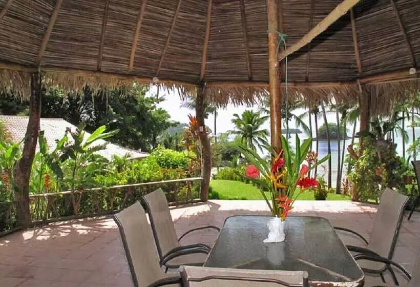 Costa Rica Paradise Island Hostel