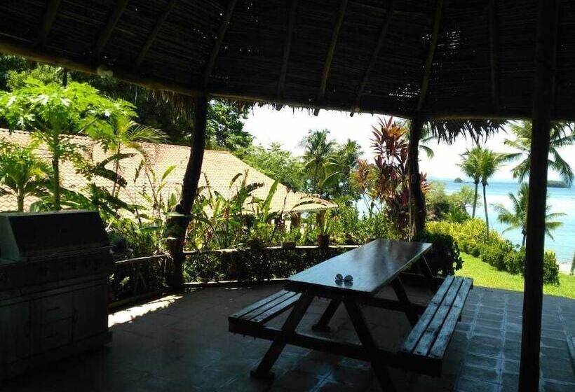 Costa Rica Paradise Island   Hostel