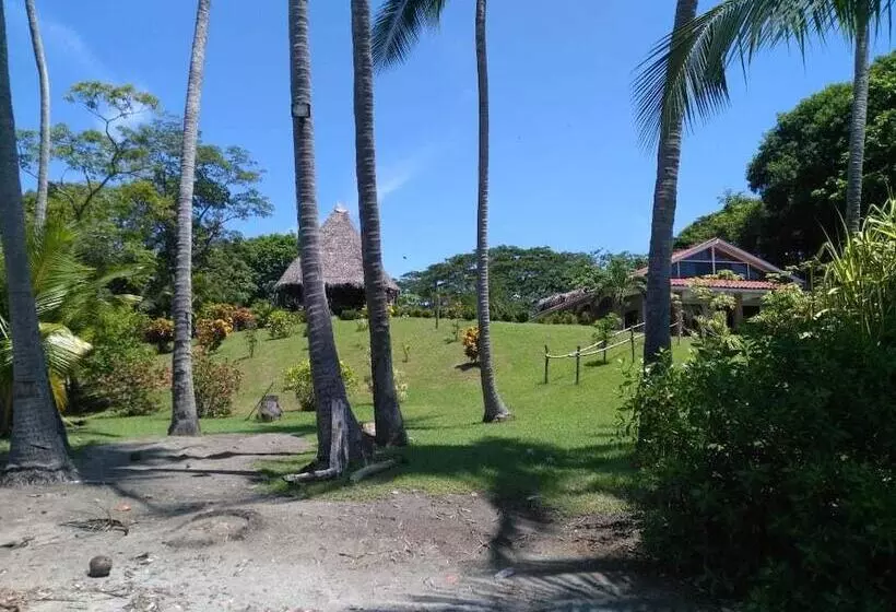 Costa Rica Paradise Island Hostel