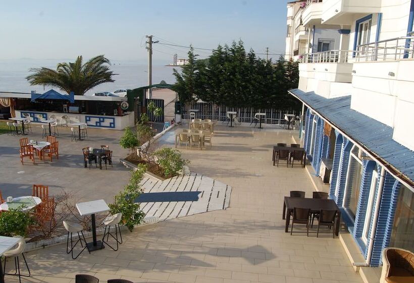 Grand Koru Otel Beach