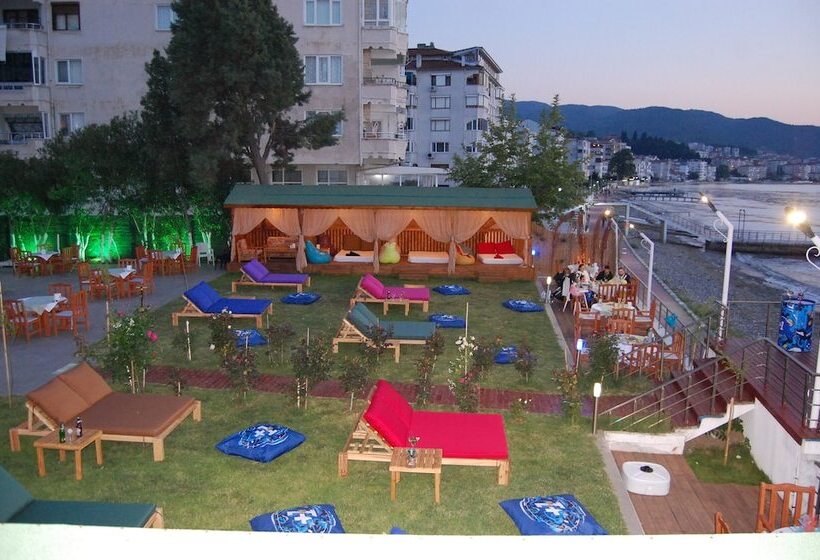 Grand Koru Otel Beach