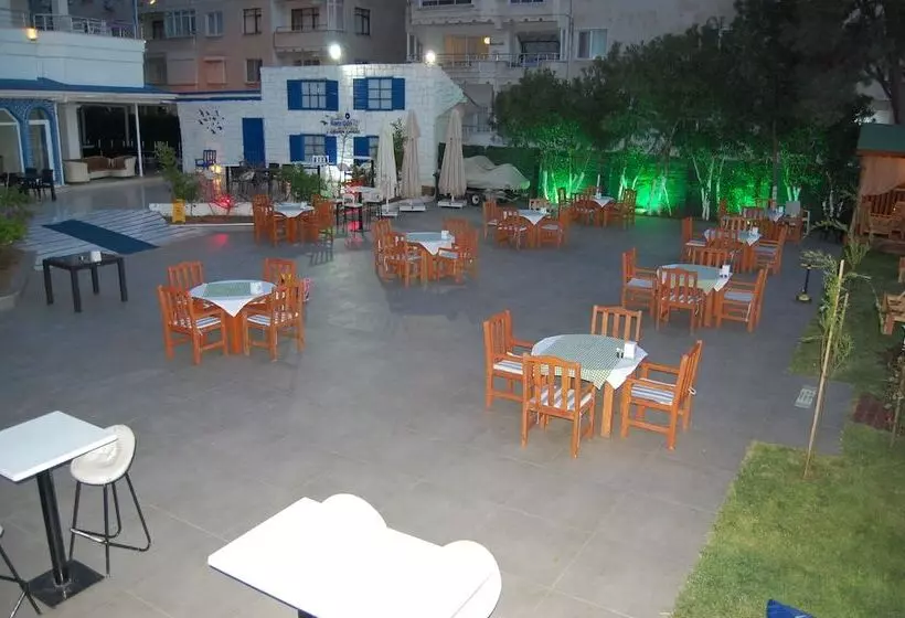 Grand Koru Otel Beach