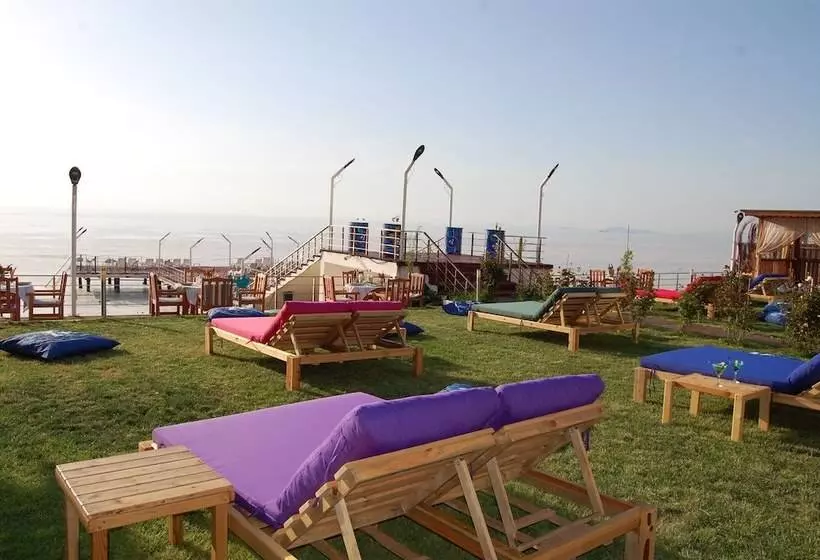Grand Koru Otel Beach