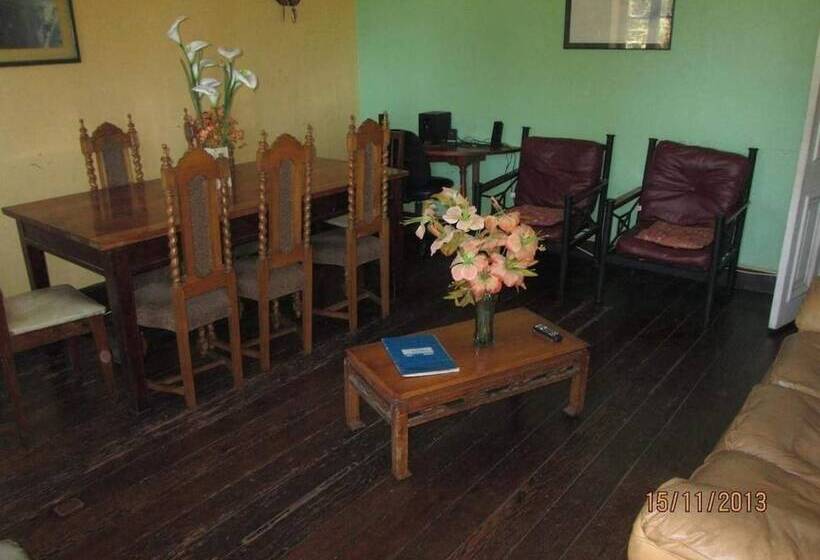 Hostal Chaptex Hostel