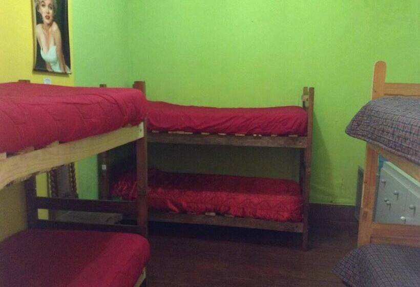 Hostal Chaptex Hostel