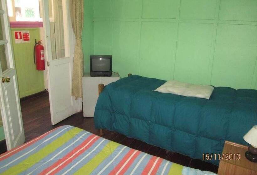 Hostal Chaptex Hostel