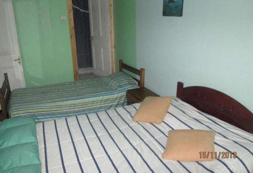 Hostal Chaptex Hostel