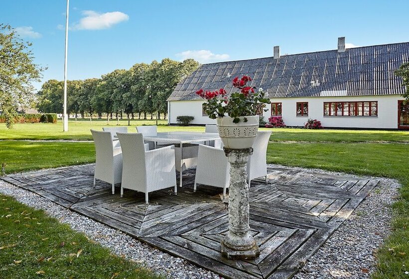 Отель Bed And Breakfast åløkke