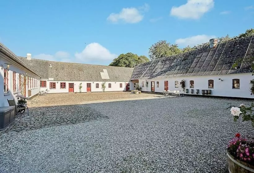 ホテル Bed And Breakfast åløkke