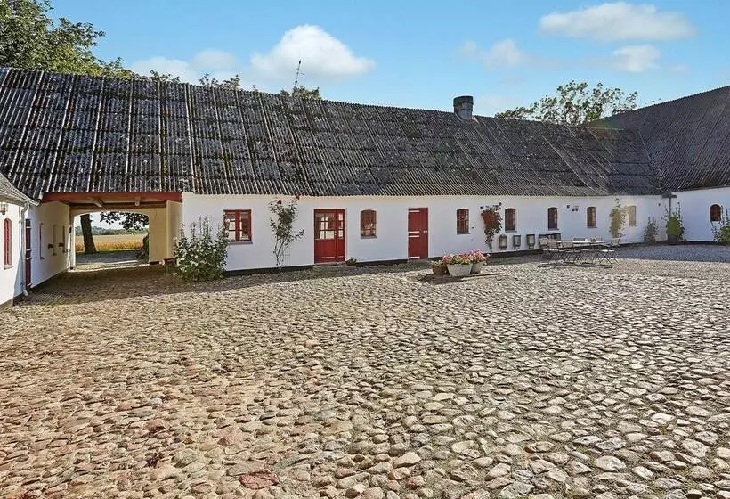 ホテル Bed And Breakfast åløkke