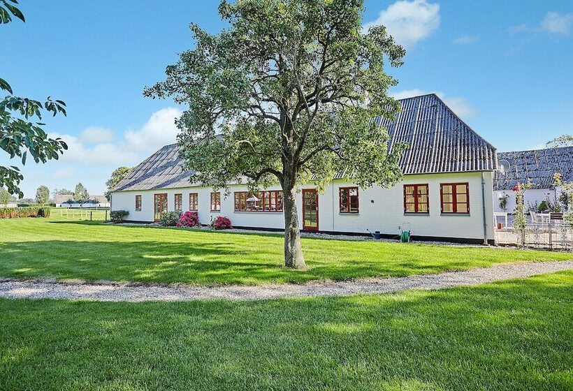 Отель Bed And Breakfast åløkke