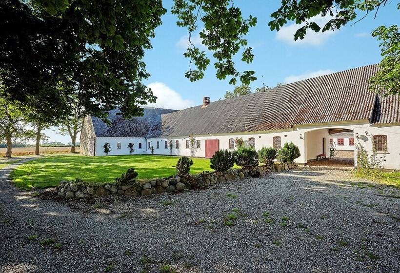 Отель Bed And Breakfast åløkke