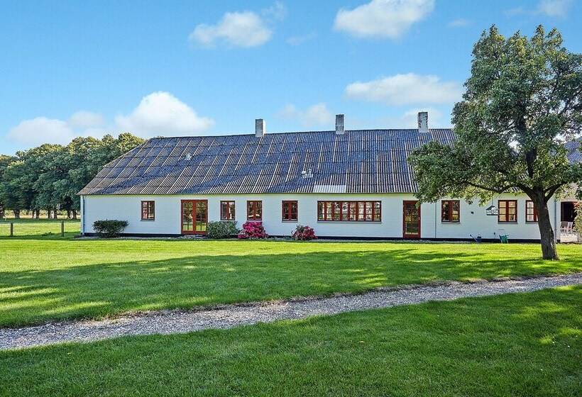 Отель Bed And Breakfast åløkke