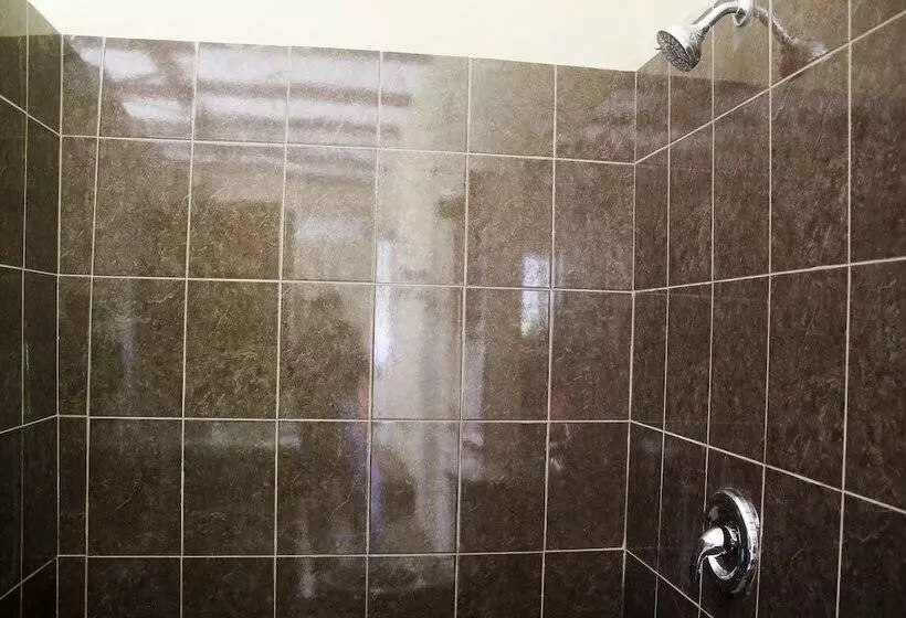 Hotelli Big Falls Extreme Adventures