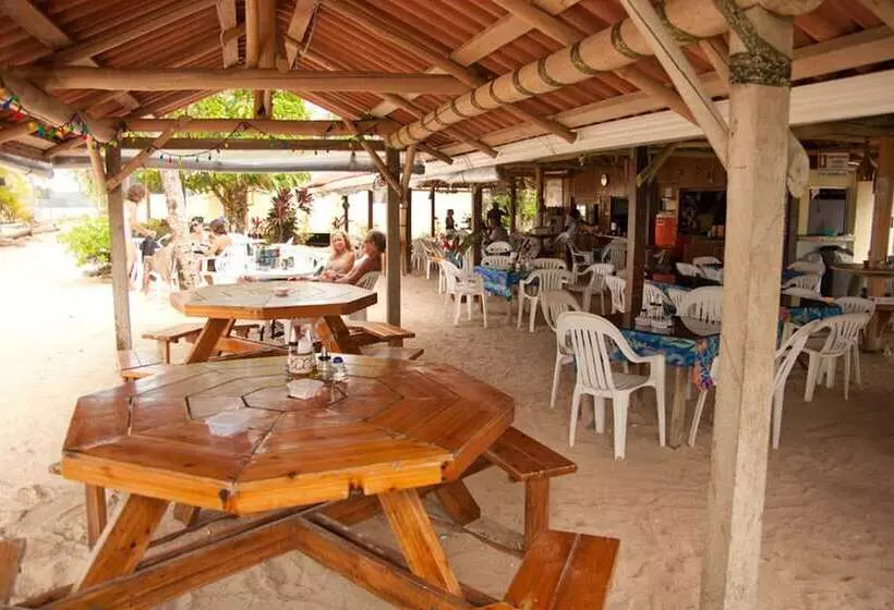 هتل Hospedaje Yarisnori