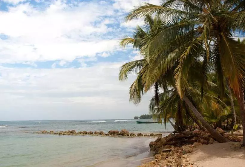 هتل Hospedaje Yarisnori