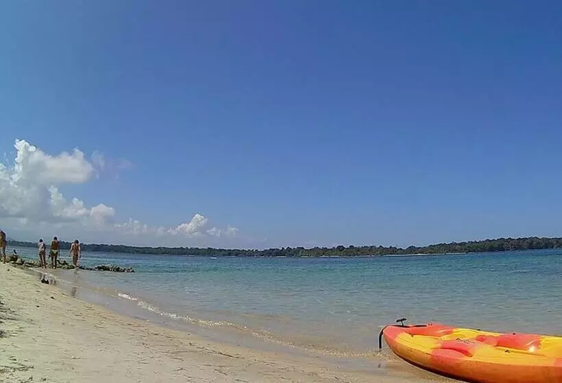 هتل Hospedaje Yarisnori