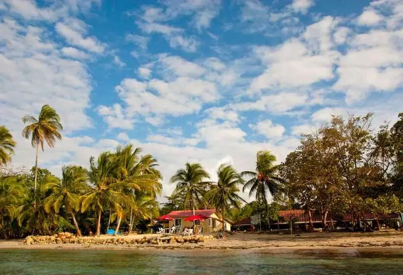 هتل Hospedaje Yarisnori