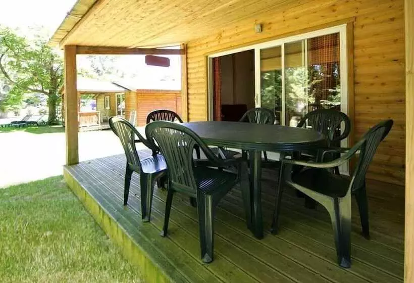 Hotelli Moulin Des Sandaux Village