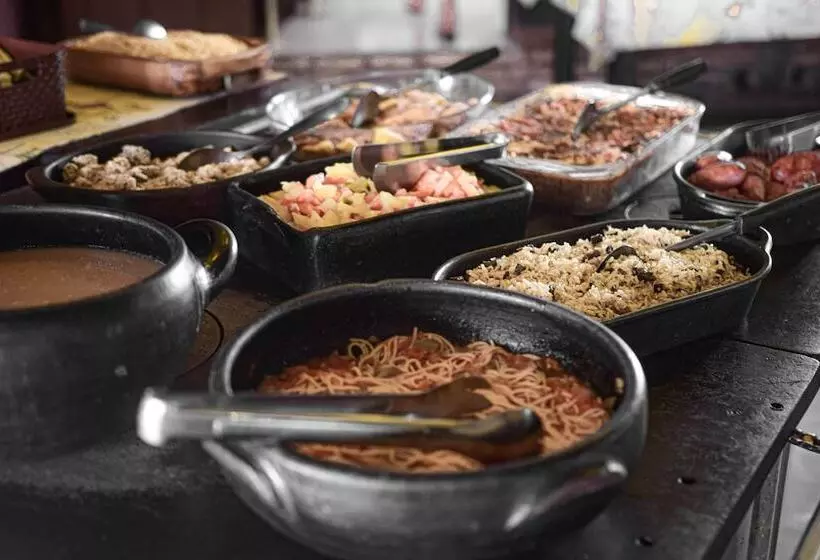 Maaseutuhotelli Pousada São João   Estrada Parque Pantanal