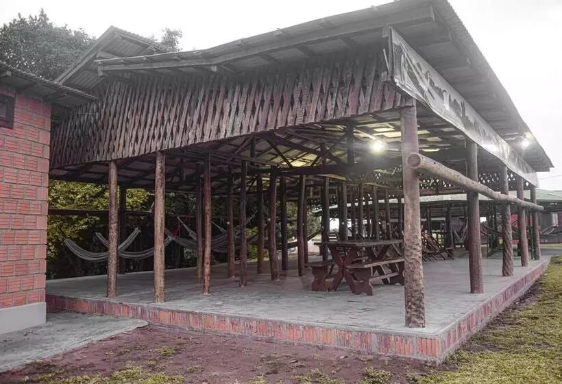 Maaseutuhotelli Pousada São João   Estrada Parque Pantanal