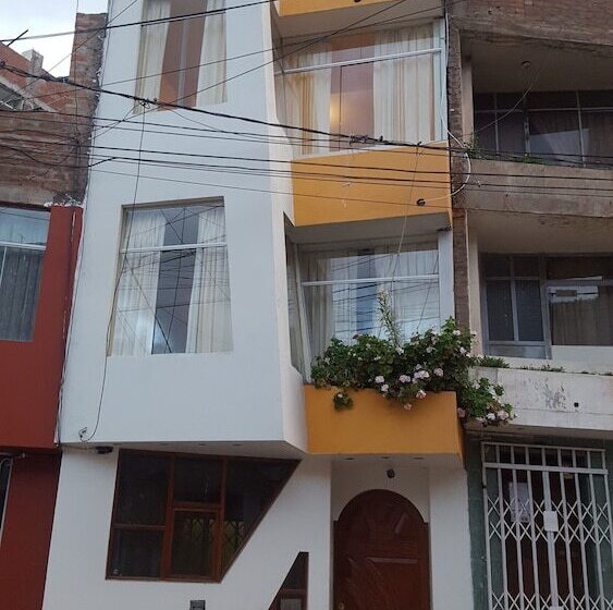 La Casa De Gloria B&b   Hostel