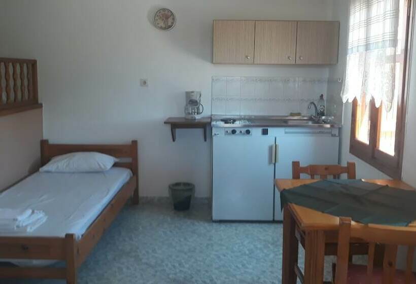 ペンション Ambeles Apartments