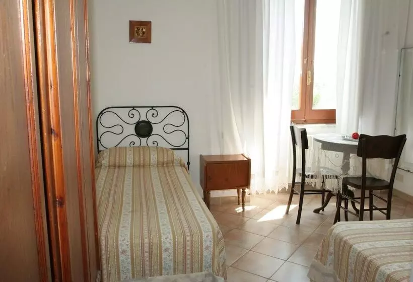 Majatalo Monastero San Lodovico   Orvieto