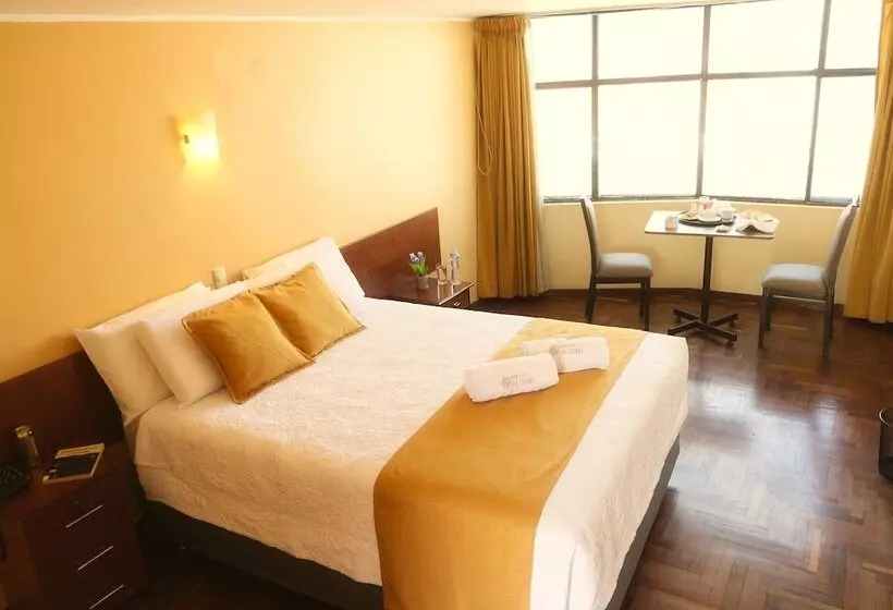 San Lazaro Aqp Hostel