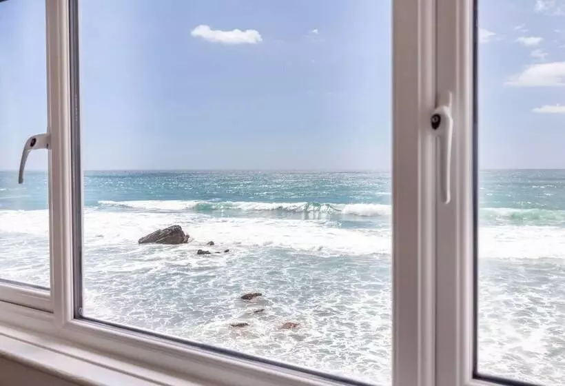 Scylla View Cottage